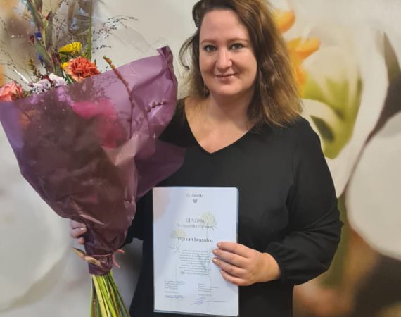 Hoera: Diploma voor Dr. Hauschka Therapeute behaald!